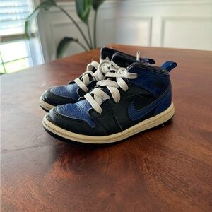 Nike Air Jordan 1 Shoes Boys Size 9C Black Royal Blue Toddler Sneaker Hightop